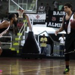 Com um a menos, Sub-20 sofre gol no fim e empata com o Botafogo