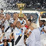 Noite vascaína: campeões dominam premiação e puxam gritos de “Casaca”