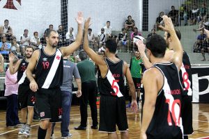 Basquete: Vasco vence Ginástico por 92 a 84 e fica a 1 vitória de ir à final da Liga Ouro