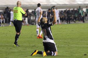 Jorginho acredita na força do Vasco em São Januário