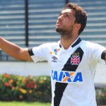 Vasco deve enfrentar o Joinville com mudança tática no time titular