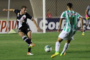 Vasco tem Mattos titular nesta sexta, e Jorge Henrique deve ficar no banco