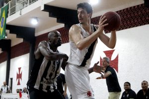 Basquete: Vasco vence Botafogo em casa e segue líder do Carioca