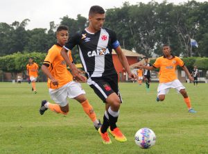 Sub-15 e Sub-17 fecham participação na primeira fase da Taça Rio