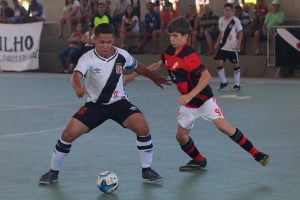 Sub-13 goleia Flamengo pela Série Ouro do Campeonato Carioca