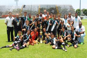 Sub-13 goleia São Cristóvão e conquista o hexa da Copa Light