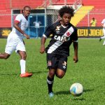 Dedé Barbosa comanda primeiro treino no Ginásio Vasco da Gama