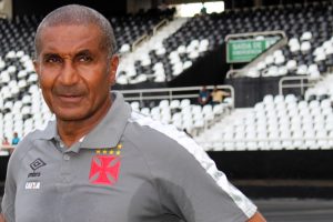 Cristóvão lamenta atuação do Vasco contra o Fluminense