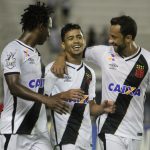 Torcida do Vasco gritou ‘Ah, é Milton Mendes’ ao fim do jogo