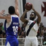 Em jogo eletrizante, Vasco bate Pinheiros e empata a série no NBB 9