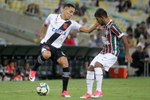 Vasco perde para o Fluminense e é eliminado do Campeonato Carioca