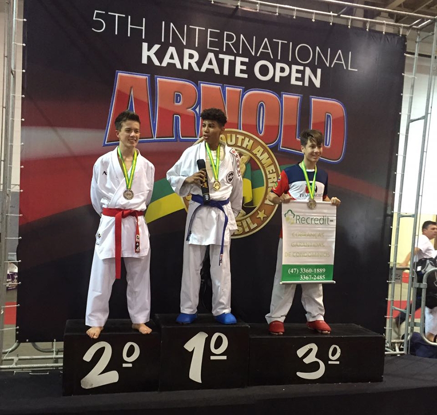Vasco conquista bons resultados no 5º Torneio Internacional de Karate Open