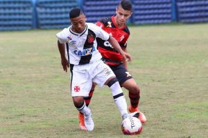 Infantil: Vasco vence o Urubu por 1 a 0 pelo Metropolitano Sub-14