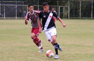 Vasco derrota Fluminense nos pênaltis pela Taça Rio sub-15