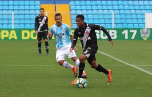 Com um a menos, sub-17 arranca empate do Avaí em estreia na Copa do Brasil