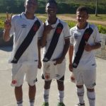 Talles e Riquelme comandam goleada do sub-15 em São Januário
