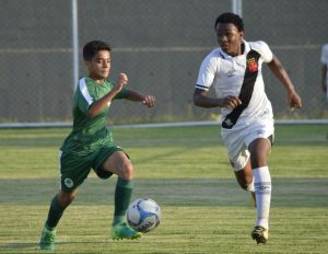 Sub-13 vence Boavista por 3 a 0 pelo Campeonato Metropolitano