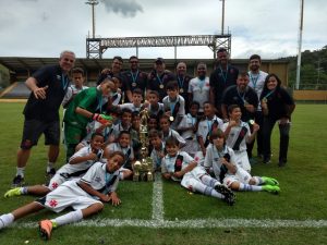 Decacampeão! Vasco justifica favoritismo e conquista a Copa Light sub-11