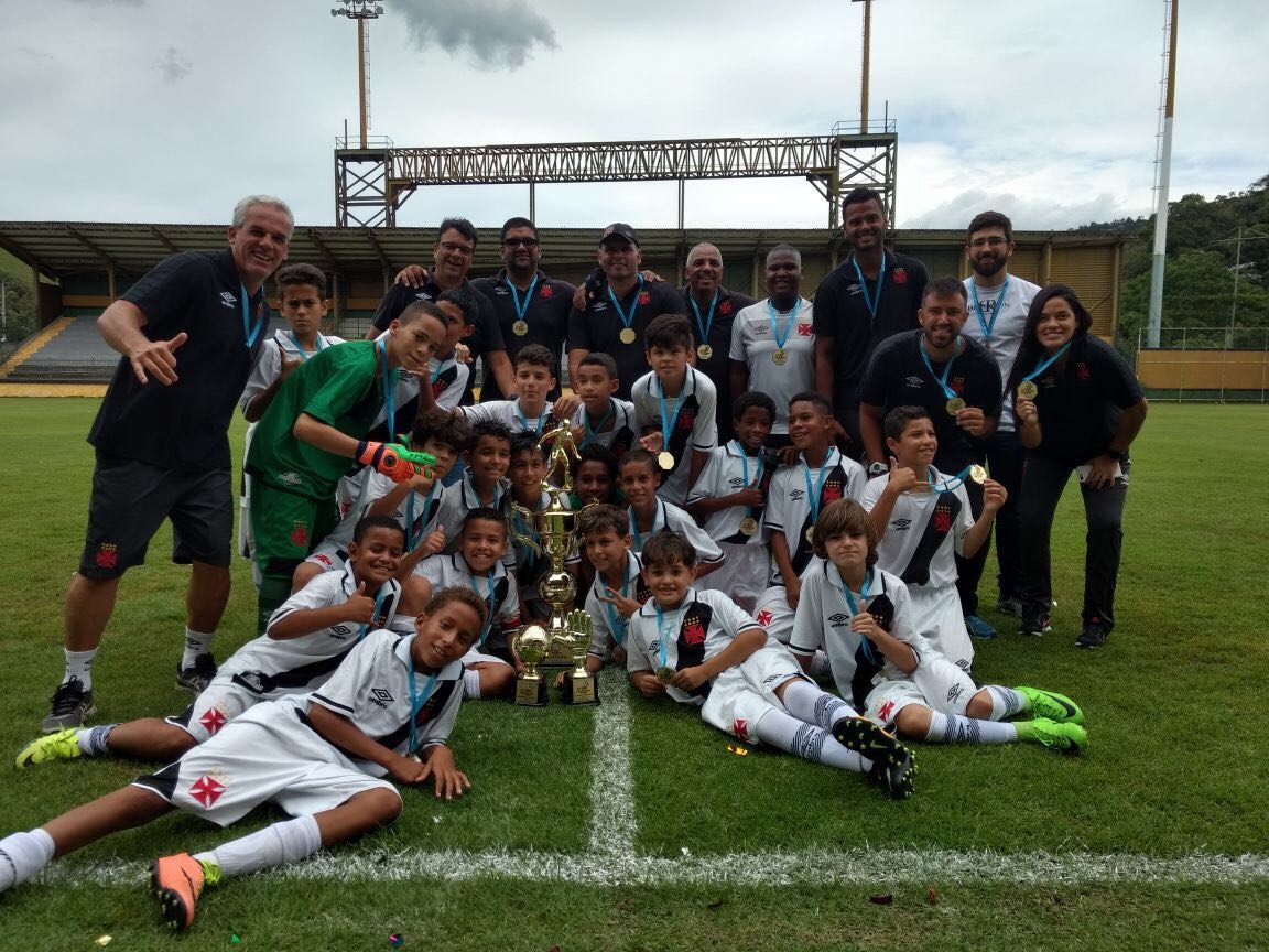 Decacampeão! Vasco justifica favoritismo e conquista a Copa Light sub-11