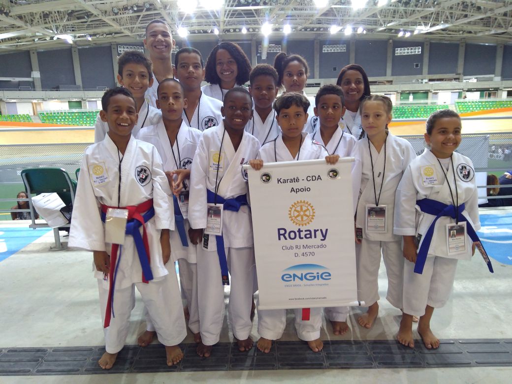 Karatê: Vasco conquista 17 medalhas na etapa final do Campeonato Estadual