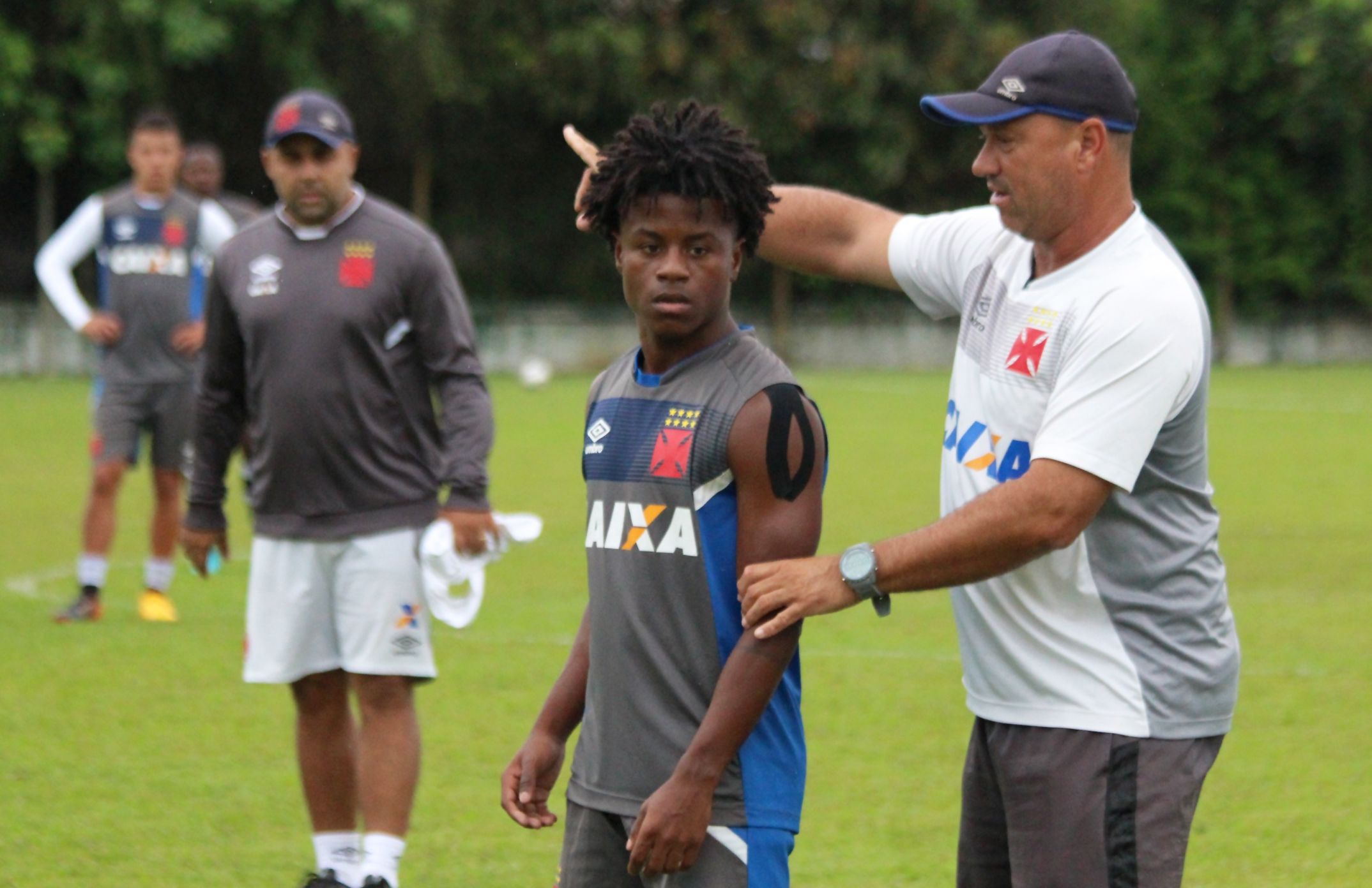 Vasco faz jogo decisivo com o Água Santa pela Copinha