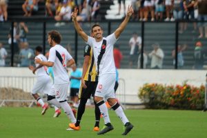 Vasco supera Volta Redonda em São Januário