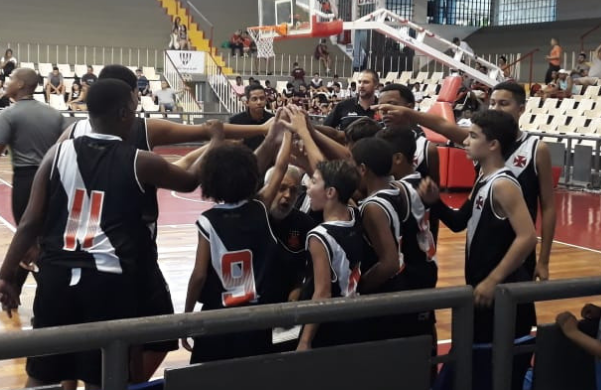 Basquete do Vasco vence Botafogo e Jacarepaguá nas categorias de base