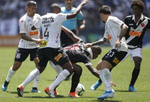 Vasco perde para o Corinthians em jogo com muitas polêmicas