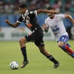 Vasco vence e afunda Cruzeiro em noite de São Januário lotado de sócios