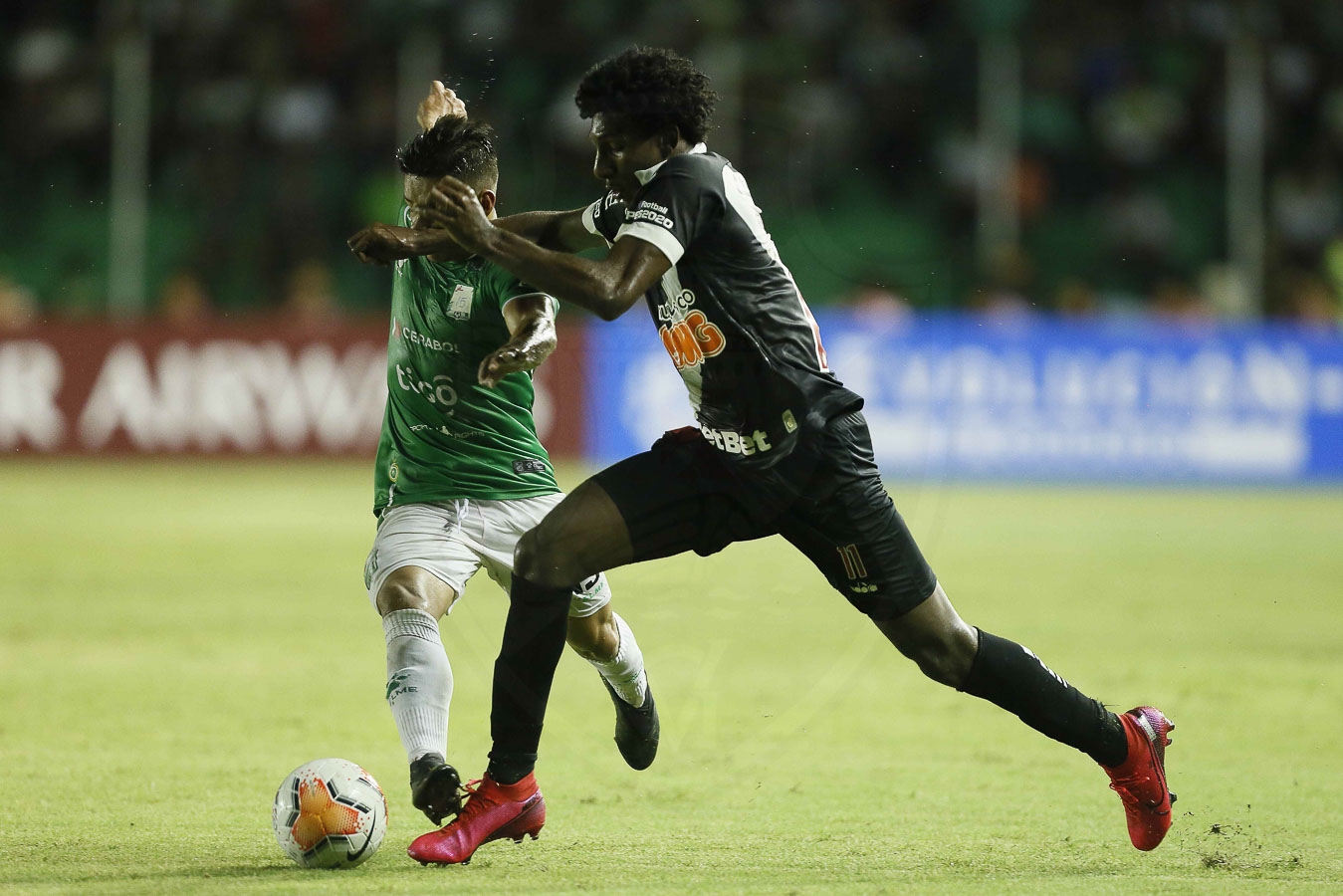 Vasco empata com o Oriente Petrolero na Bolívia e avança na Copa Sul-Americana