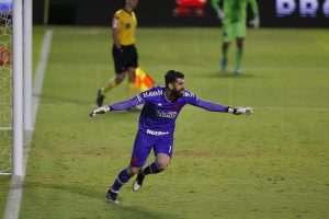 Vasco vence o Goiás nos pênaltis e avança na Copa do Brasil