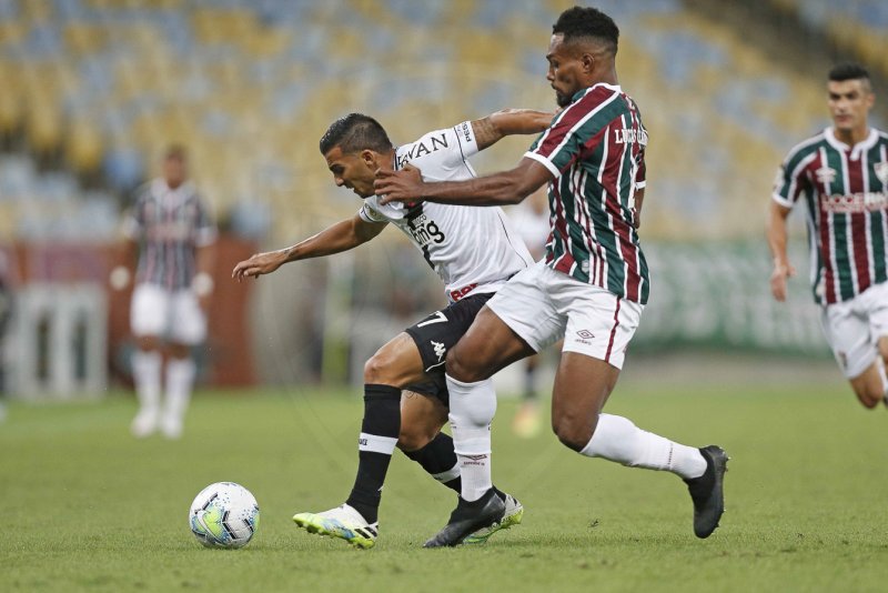 Vasco sente falta dos desfalques e perde pro Fluminense no Maracanã
