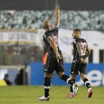 Vasco vence mais uma no Brasileirão e se mantém no G4