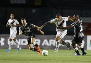 Vasco é derrotado pelo Corinthians em São Januário